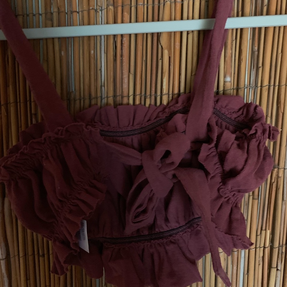 Crop top - Picture 2 of 2